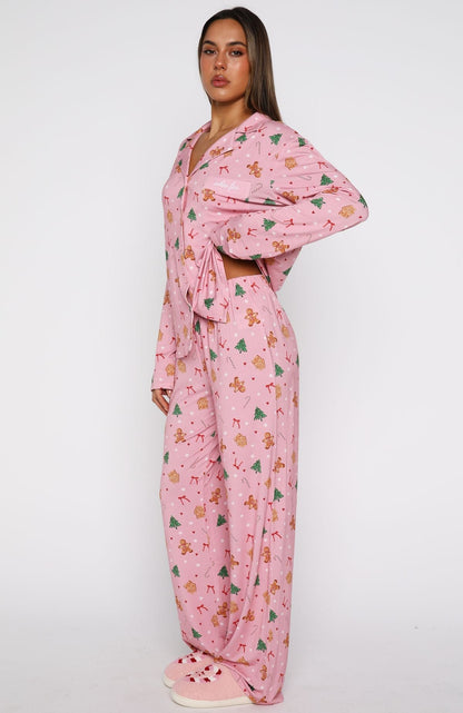 Pillow Talk Printed Long Sleeve Pyjama Set Candy Kiss