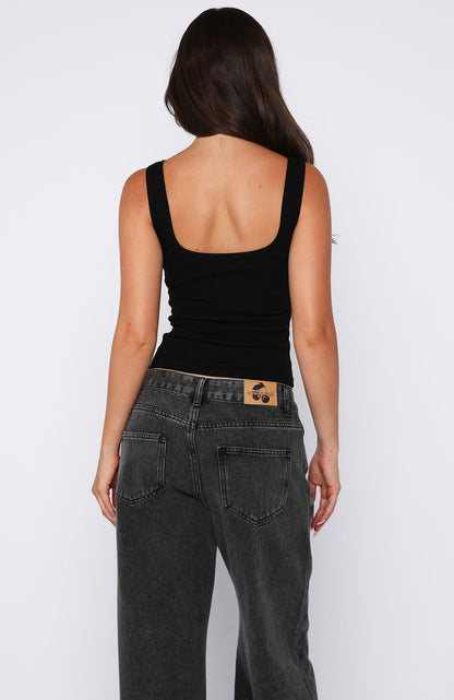 Horizon Heat Tank Top Black